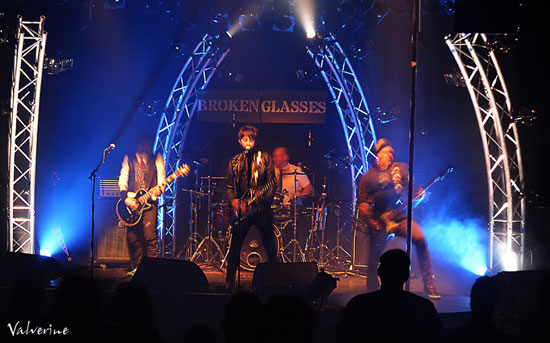 wax-prod-rocks-proud-jerome-audabram-broken-glasses
