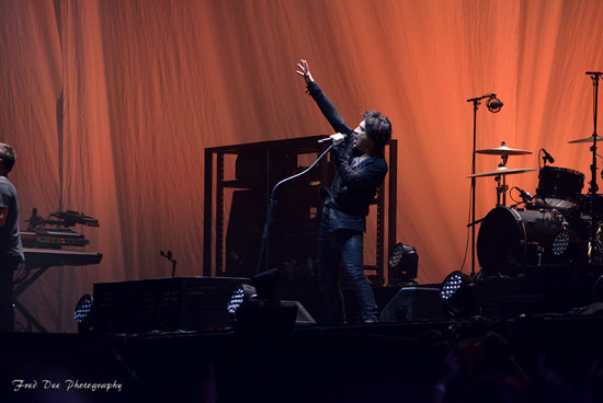 wax-prod-rocks-proud-indochine